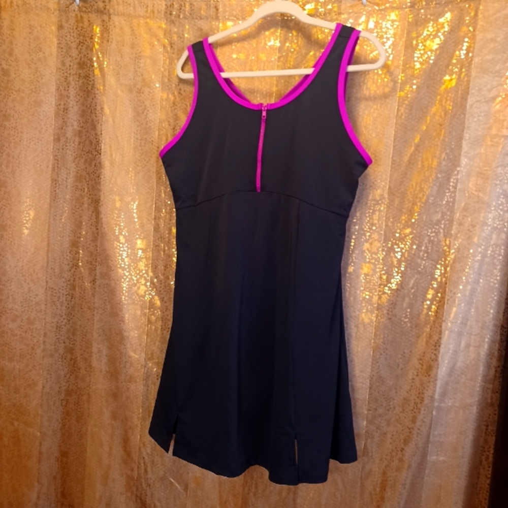 2X Women's swim dress. Black and fuchsia. Junonia brand. Good condition.